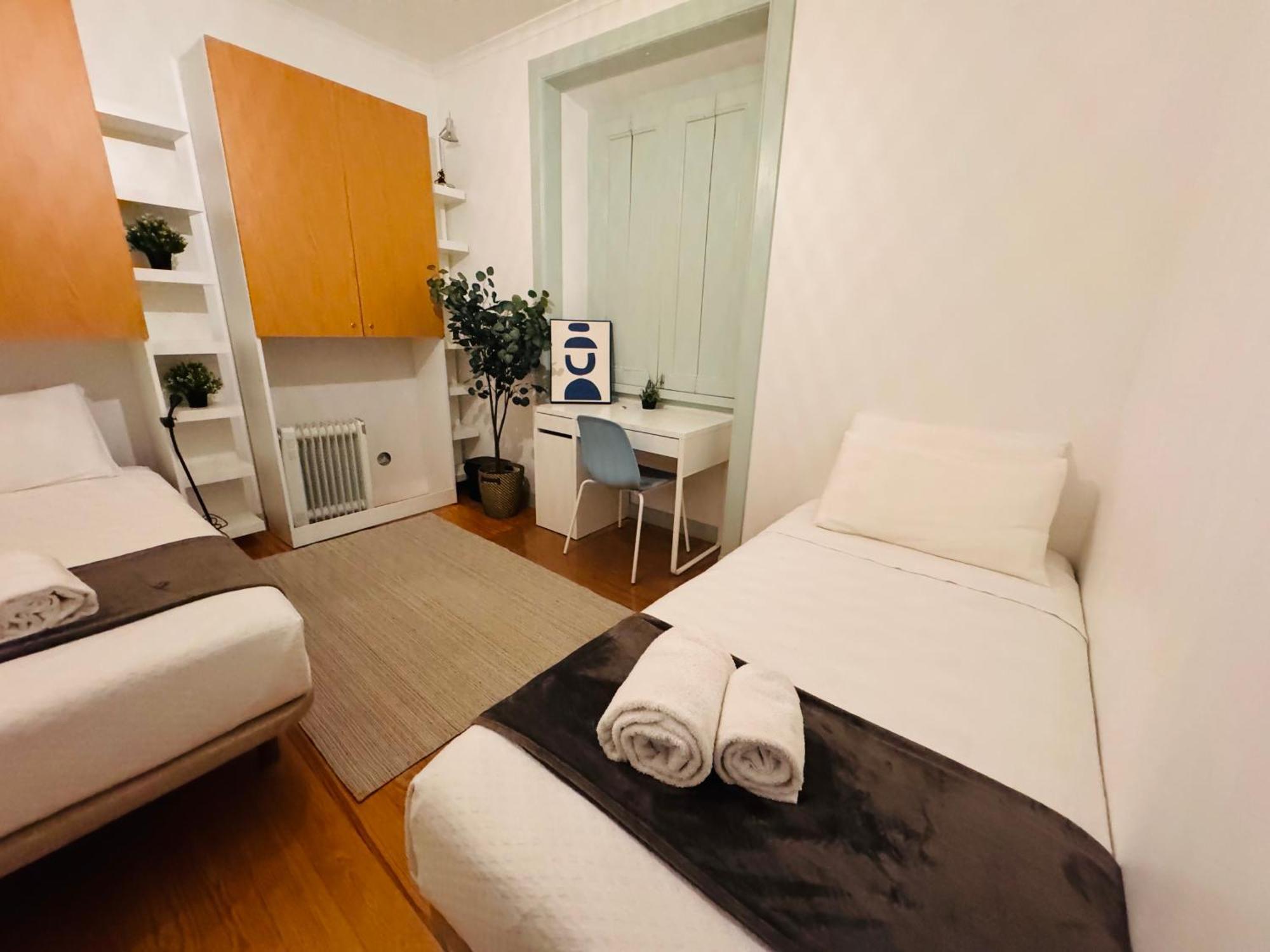 Arroios Hostel *